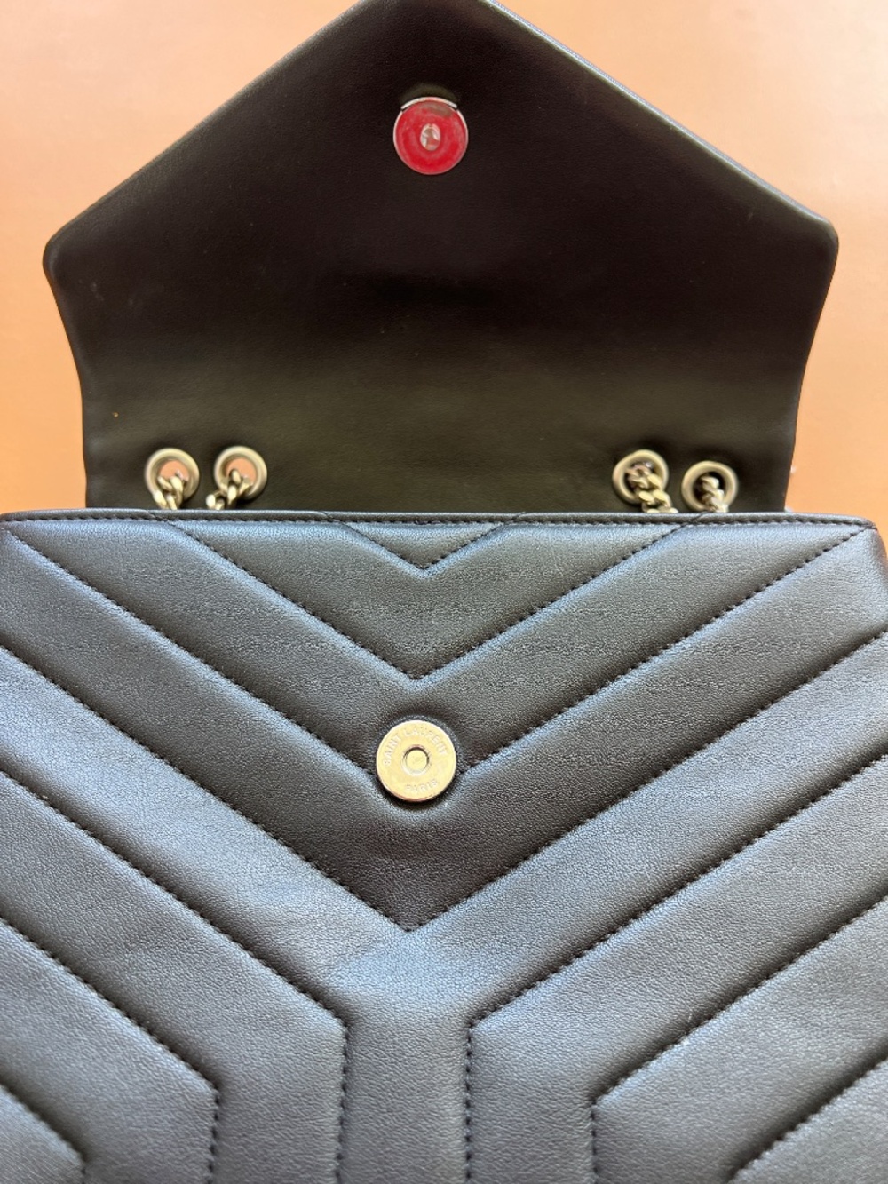 Like YSL hand bag - Picture 3 of 4